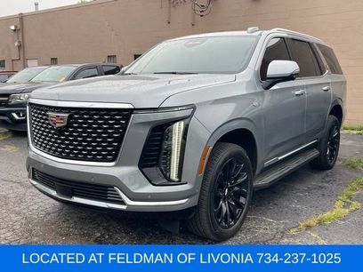 Used 2025 Cadillac Escalade Luxury w/ LPO, Floor Liner Package