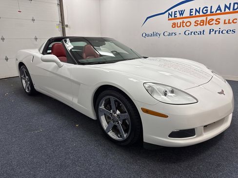 Used 2006 Chevrolet Corvette Coupe w/ Preferred Equipment Group image 13
