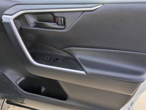 Used 2024 Toyota RAV4 LE image 32