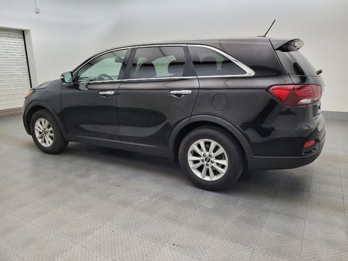 Used 2019 Kia Sorento L FWD image 3