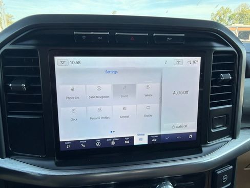 Used 2023 Ford F150 Lariat AWD/4WD image 8
