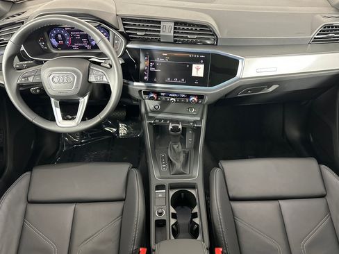 Used 2025 Audi Q3 2.0T Premium w/ Convenience Package image 12