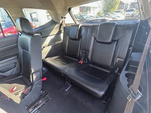 Used 2018 Volkswagen Atlas SE image 12