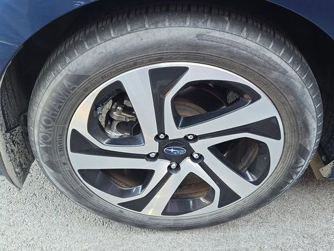 Used 2022 Subaru Legacy Limited w/ Popular Package #3 AWD/4WD image 5