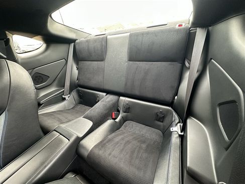 Used 2025 Subaru BRZ tS RWD image 40