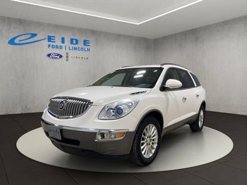 Used 2011 Buick Enclave CX w/ Driver Confidence Package FWD image 5