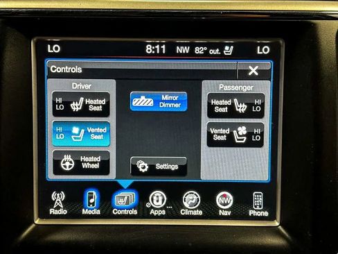 Used 2015 Jeep Grand Cherokee SRT AWD/4WD image 35
