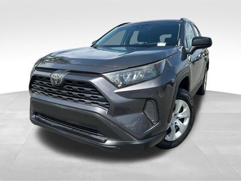 Used 2019 Toyota RAV4 LE FWD image 9