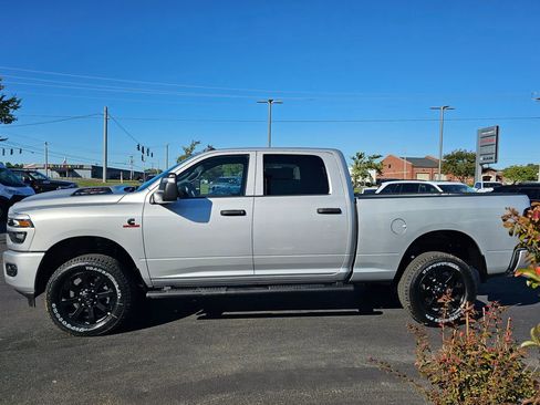 New 2026 RAM 2500 Tradesman image 8