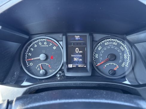 Used 2021 Toyota Tacoma SR w/ SX Package image 22