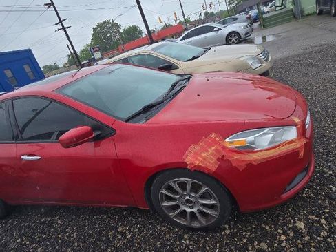 Used 2013 Dodge Dart Limited w/ Limited Special Edition Group FWD image 3