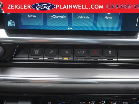 Used 2024 Chevrolet Silverado 2500 High Country AWD/4WD image 21
