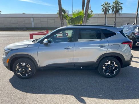 New 2026 Kia Seltos EX image 3