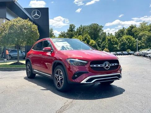 New 2026 Mercedes-Benz GLA 250 4MATIC image 1