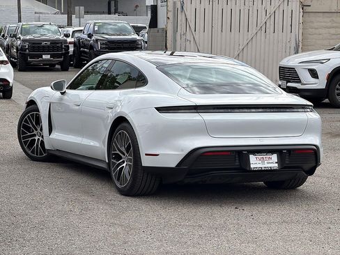Used 2023 Porsche Taycan RWD image 7