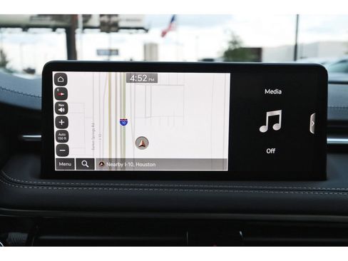 Used 2025 Genesis G70 3.3T Advanced w/ Sport Prestige Package image 26