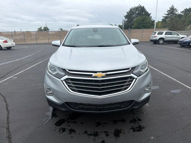 Used 2018 Chevrolet Equinox Premier AWD/4WD image 3