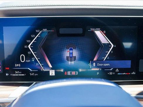 Used 2025 BMW 760i xDrive 760i xDrive w/ Executive Package image 14