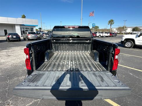 Certified 2022 Chevrolet Silverado 1500 Custom image 24