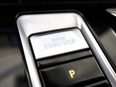 New 2026 Volkswagen Atlas Cross Sport SEL R-Line image 24