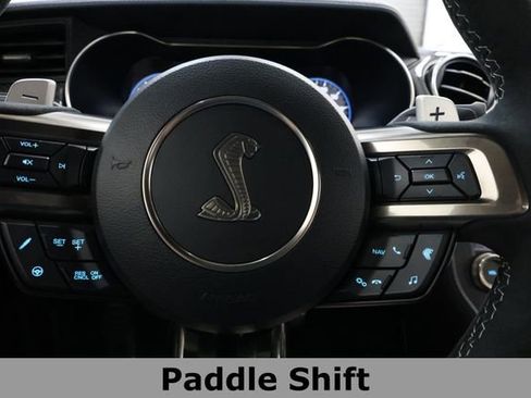 Used 2022 Ford Mustang Shelby GT500 w/ Carbon Fiber Track Pack RWD image 42