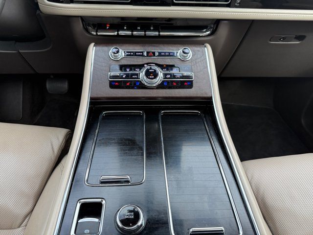 Used 2020 Lincoln Aviator Reserve w/ Equipment Group 202A AWD/4WD image 21
