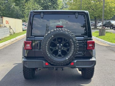 Used 2022 Jeep Wrangler Unlimited Sport AWD/4WD image 23