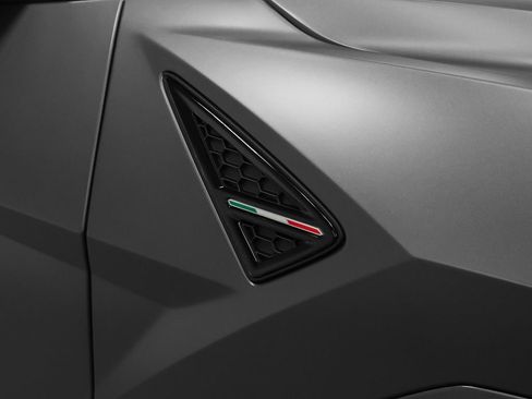 Used 2024 Lamborghini Urus S AWD/4WD image 8