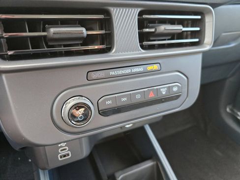 New 2026 Ford Maverick XL AWD/4WD image 21