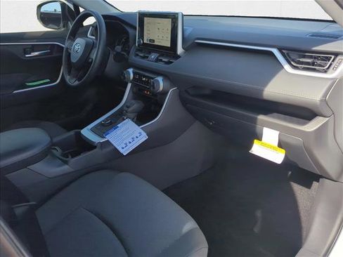 New 2025 Toyota RAV4 XLE image 25