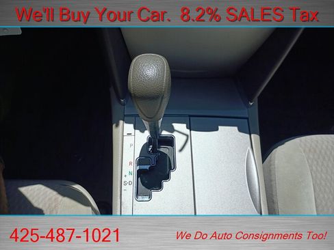 Used 2011 Toyota Camry LE FWD image 16