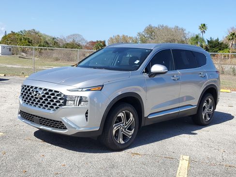 Used 2021 Hyundai Santa Fe SEL w/ Convenience Package image 2