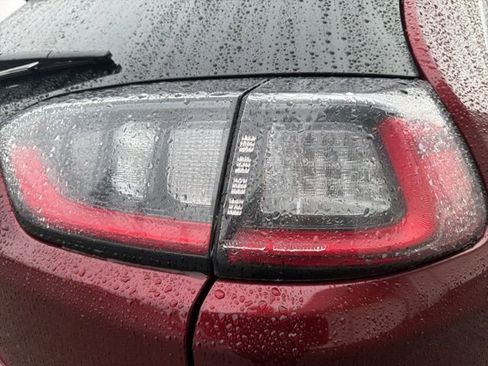 Used 2019 Jeep Cherokee Latitude w/ Popular Appearance Group image 15