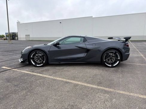 New 2027 Chevrolet Corvette Z06 RWD image 8