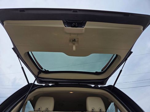 Used 2017 Ford Expedition Limited w/ Equipment Group 301A AWD/4WD image 23