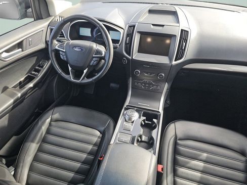 Used 2020 Ford Edge SEL image 26