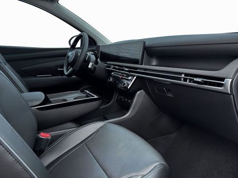 New 2026 Hyundai Tucson Limited image 15