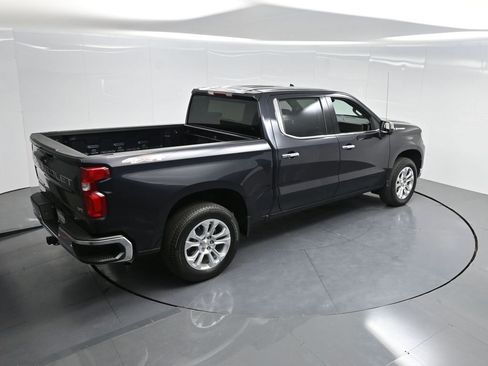 Used 2024 Chevrolet Silverado 1500 LTZ image 36