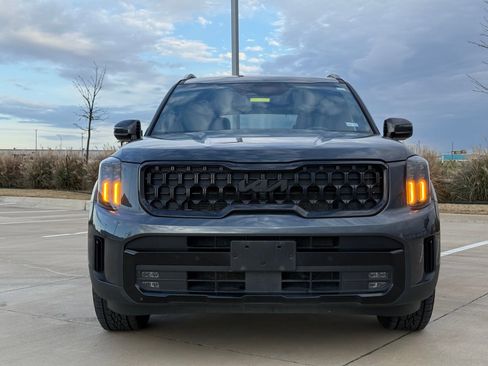 Used 2024 Kia Telluride SX X-Pro image 2