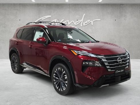 New 2026 Nissan Rogue Platinum AWD/4WD image 2