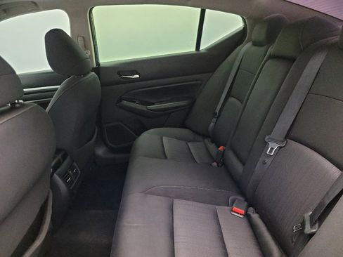 Used 2020 Nissan Altima 2.5 SV FWD image 18