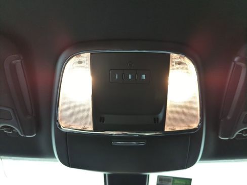 Used 2022 Dodge Charger GT w/ Blacktop Package image 29