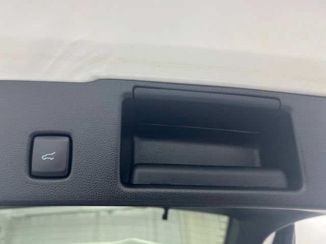 Used 2023 Ford Escape ST-Line w/ Tech Pack #1 AWD/4WD image 11