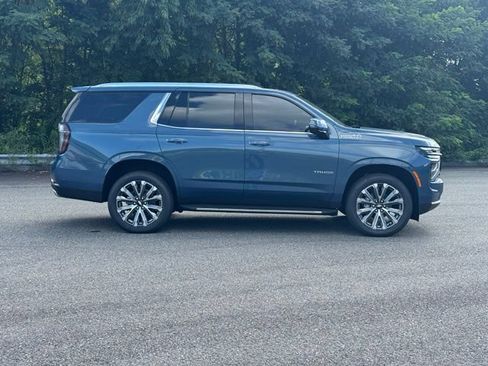 New 2026 Chevrolet Tahoe High Country w/ Sun And Tow Package AWD/4WD image 9