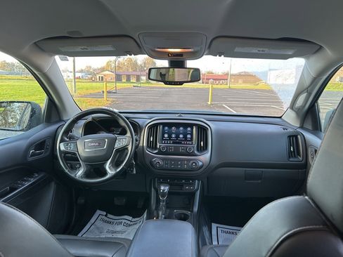 Used 2022 GMC Canyon AT4 image 30