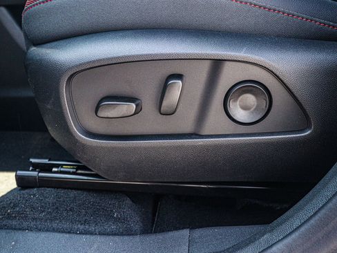 New 2026 Chevrolet Equinox RS image 32