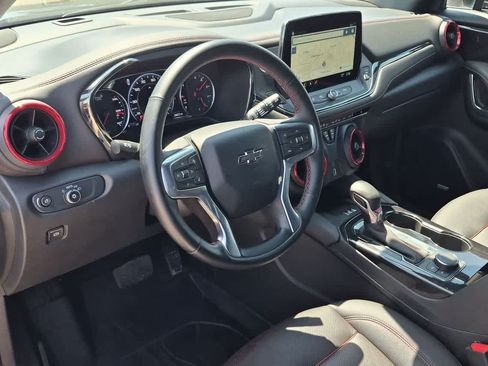 Used 2023 Chevrolet Blazer RS FWD image 2