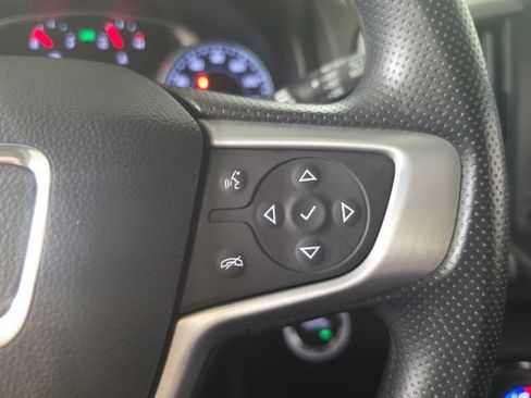 Used 2024 GMC Terrain SLE w/ Driver Convenience Package AWD/4WD image 28
