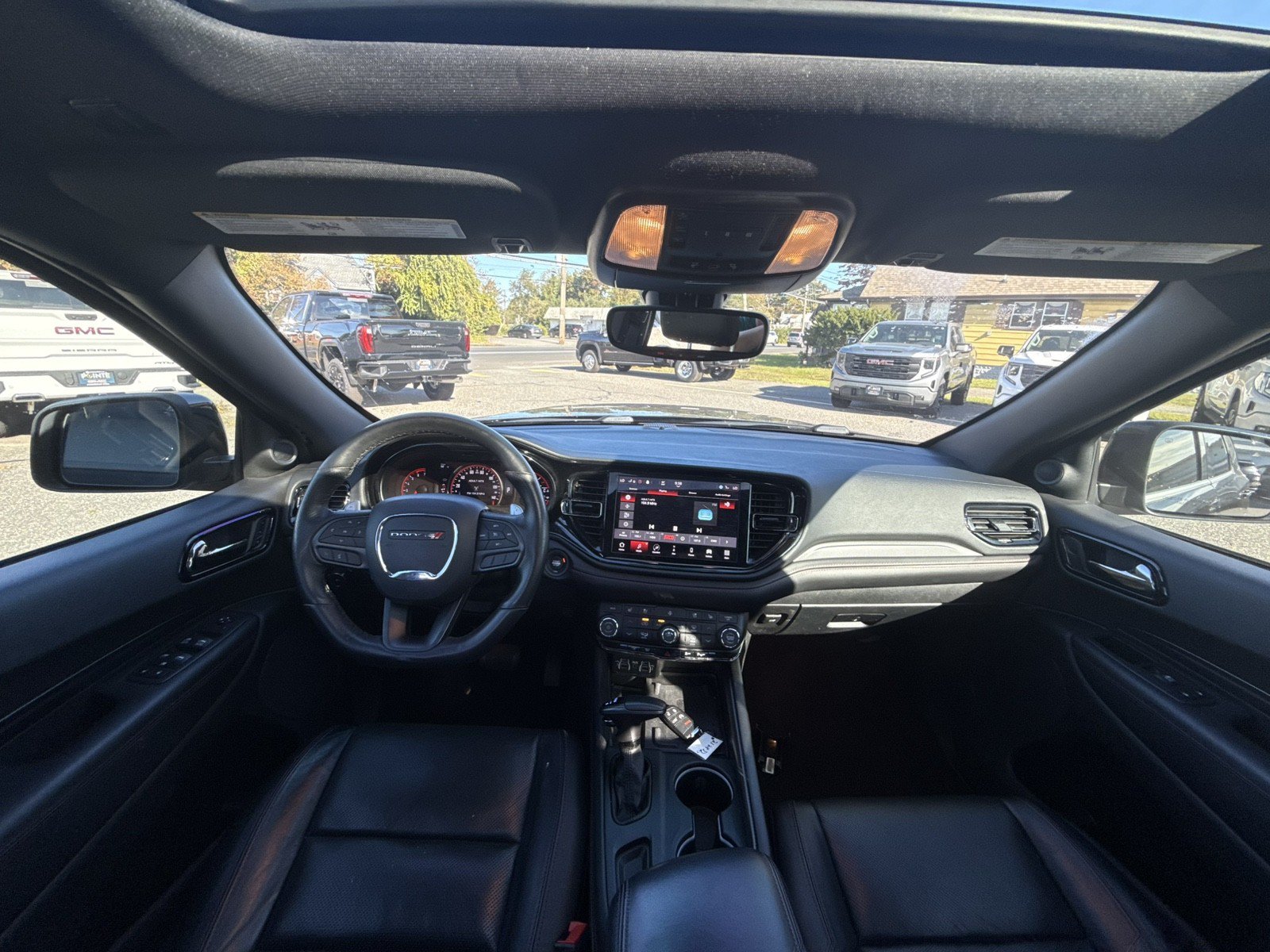 Used 2022 Dodge Durango R/T w/ Blacktop Package AWD/4WD image 26