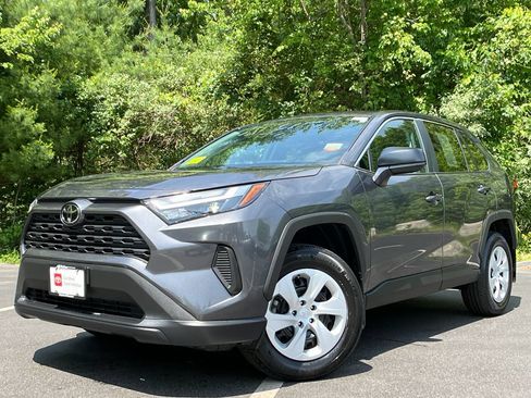 Certified 2024 Toyota RAV4 LE AWD/4WD image 1